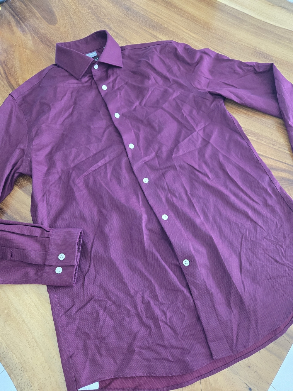 Michael Kors Men's Maroon Dress Shirt - Classic Long Sleeve Button-Up